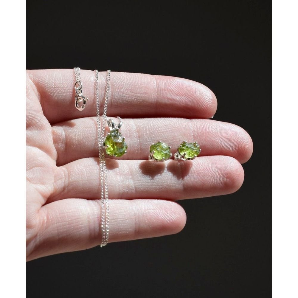 Raw Peridot Necklace Earring Set, Rough Peridot Necklace, Natural